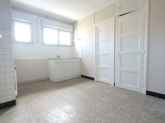 Appartement Autun 5 pièces - 478.5€