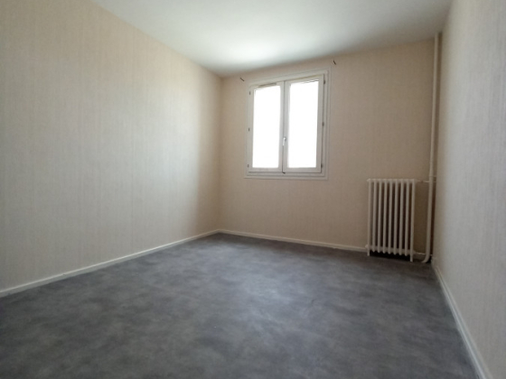 Appartement Autun 5 pièces - 655.24€