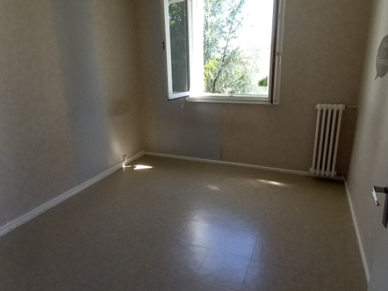 Appartement Autun 3 pièces - 486.37€