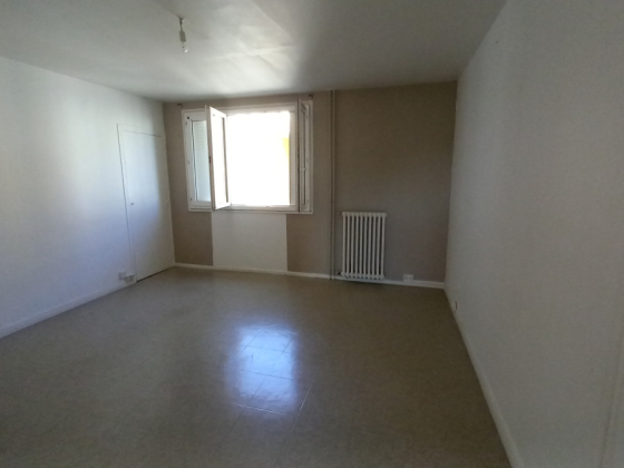 Appartement Autun 3 pièces - 486.37€