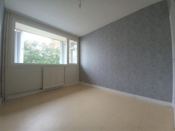 Appartement Autun 3 pièces - 466.42€