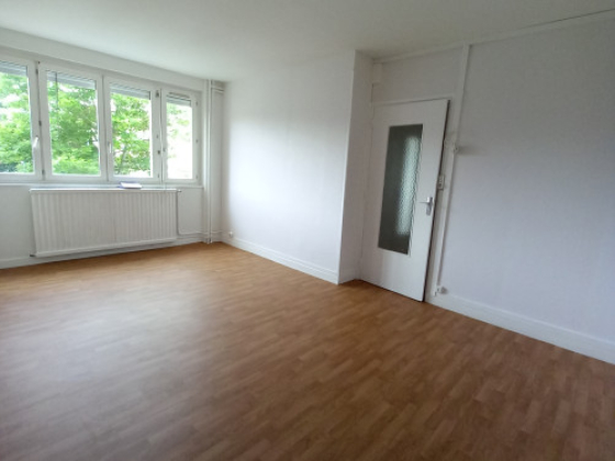 Appartement Autun 3 pièces - 484.2€