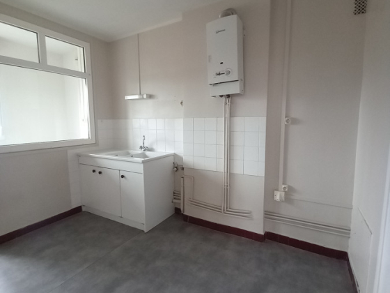Appartement Autun 4 pièces - 466.66€