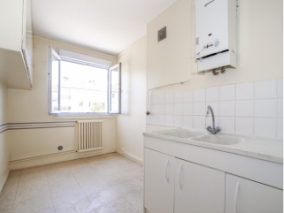 Appartement Autun 1 pièce - 284.56€