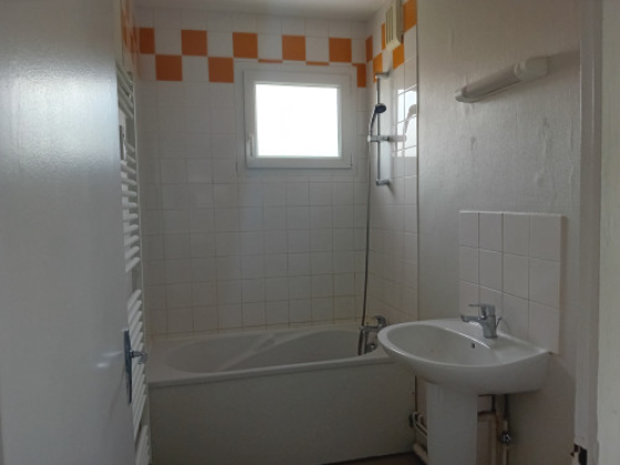Appartement Autun 4 pièces - 572.57€