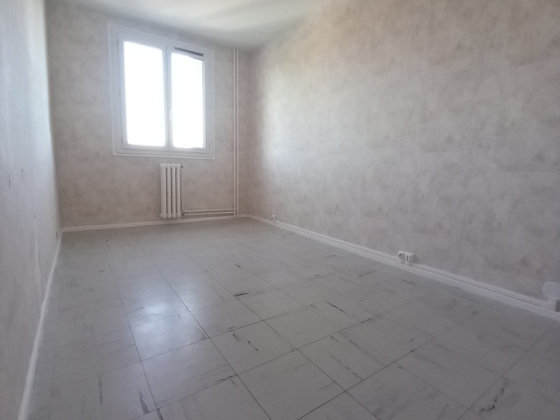 Appartement Autun 4 pièces - 552.66€