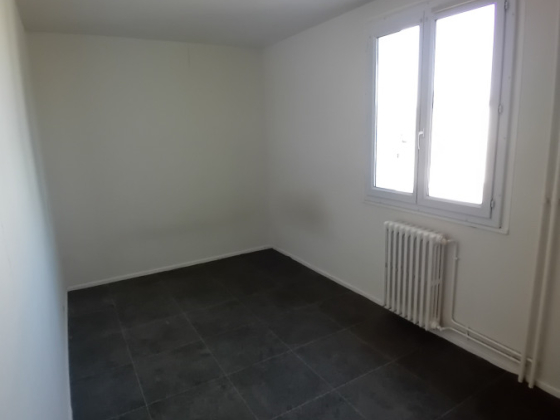Appartement Autun 4 pièces - 560.65€