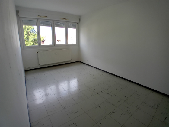 Appartement Autun 4 pièces - 582.05€