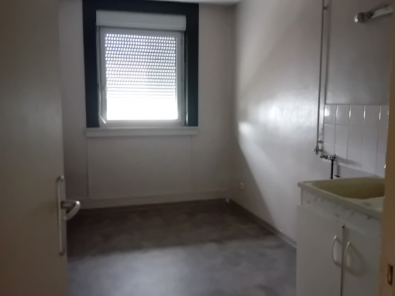 Appartement Autun 4 pièces - 595.62€