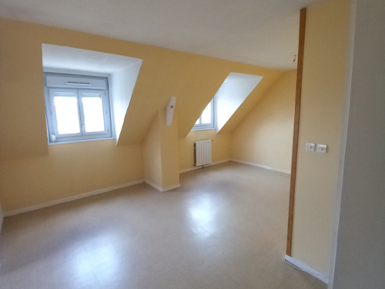 Appartement Autun 3 pièces - 566.96€