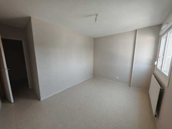 Appartement Blanzy 4 pièces - 583.6€