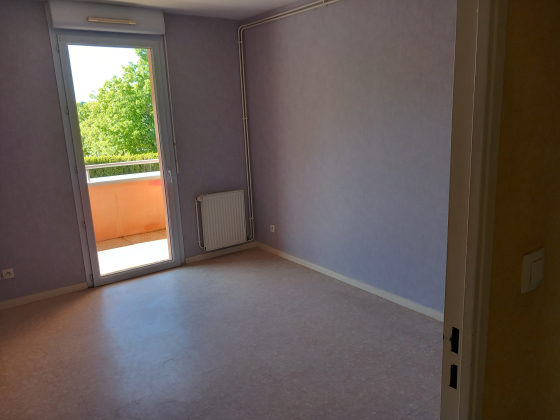 Appartement Blanzy 2 pièces - 374.29€