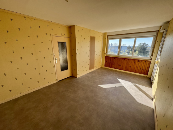 Appartement Bourbon-Lancy 4 pièces - 516.19€