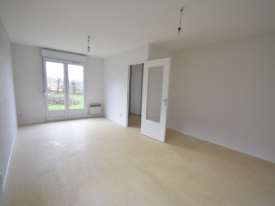 Maison Charbonnat 4 pièces - 80000€