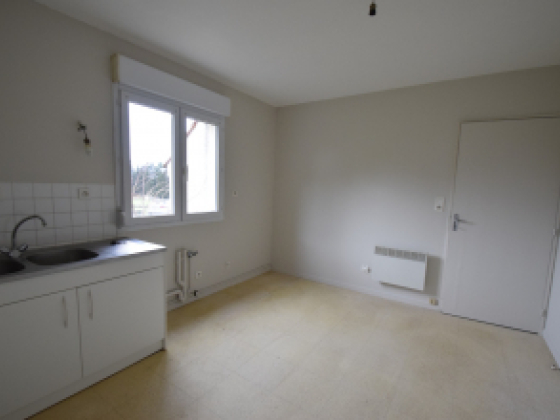 Maison Charbonnat 4 pièces - 80000€