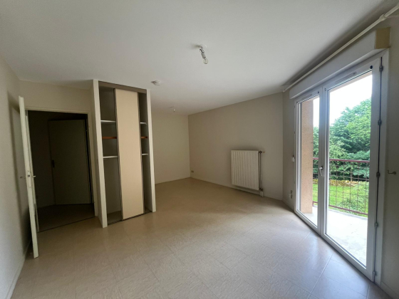 Appartement Charolles 1 pièce - 444.63€
