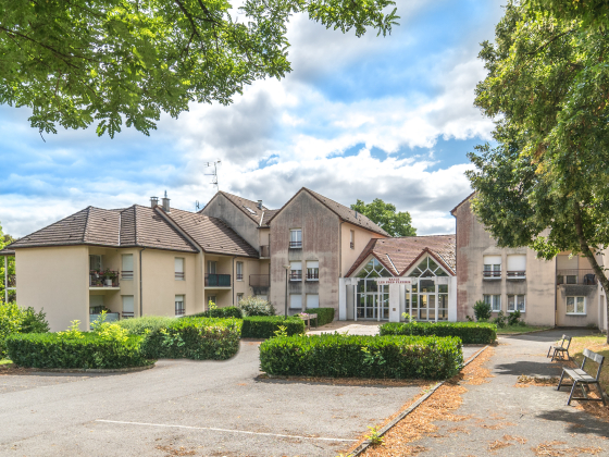 Appartement Charolles 1 pièce - 447.92€