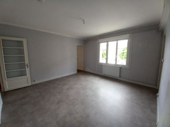 Appartement Digoin 4 pièces - 465.12€