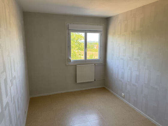 Appartement Digoin 5 pièces - 637.35€