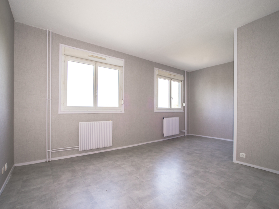 Appartement Digoin 1 pièce - 302.39€