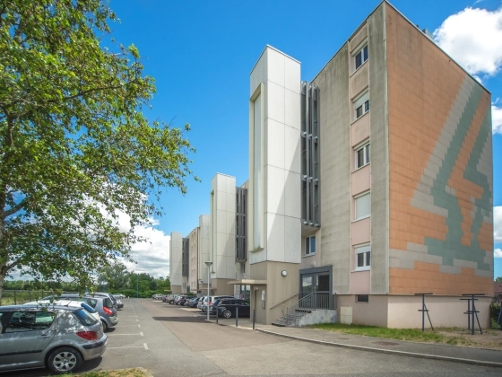 Appartement Digoin 5 pièces - 751.62€