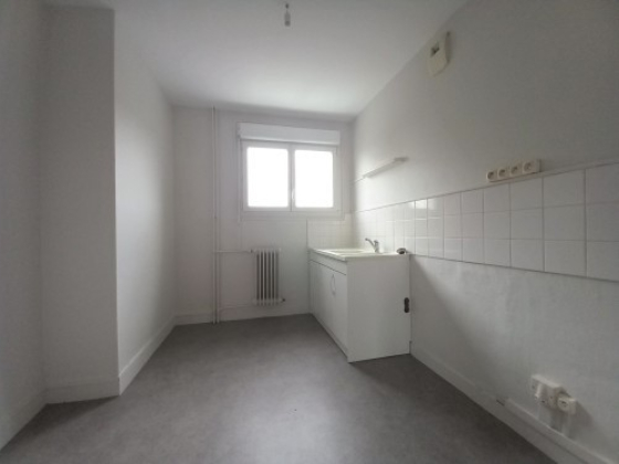 Appartement Épinac 4 pièces - 514.41€