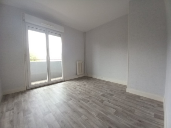 Appartement Épinac 4 pièces - 514.41€