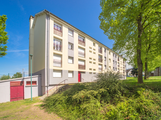 Appartement Étang-sur-Arroux 4 pièces - 575.07€