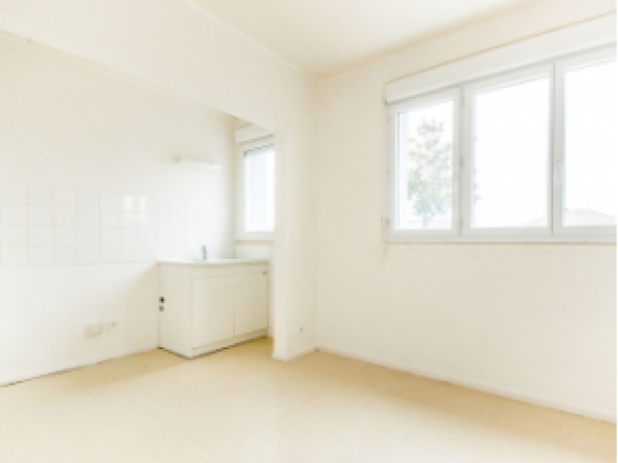 Appartement Étang-sur-Arroux 5 pièces - 666.4€