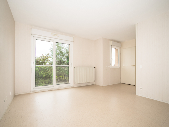 Appartement Fontaines 3 pièces - 761.94€