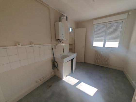 Appartement Génelard 4 pièces - 491.71€