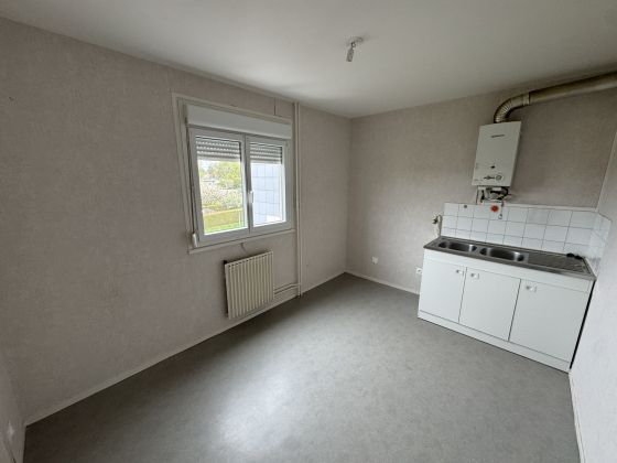 Appartement Gueugnon 3 pièces - 489.59€