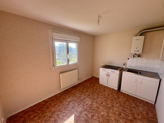 Appartement Gueugnon 2 pièces - 356.72€
