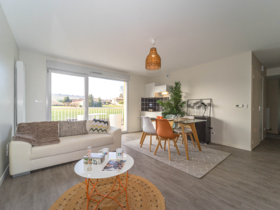 Logement Senior Hurigny 3 pièces - 802€