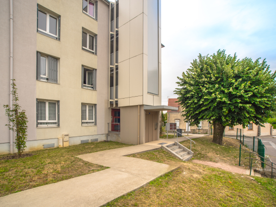 Appartement Le Creusot 3 pièces - 327.09€