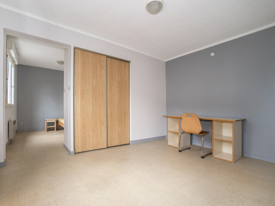 Appartement Le Creusot 1 pièce - 320.21€