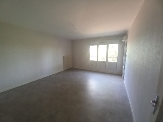 Appartement Marcigny 4 pièces - 532.37€