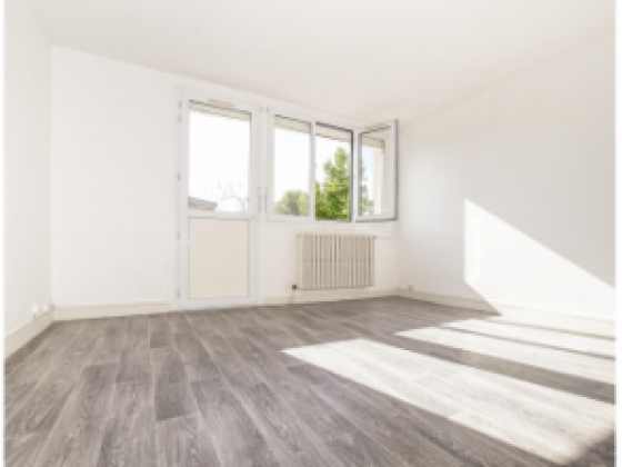 Appartement Mervans 4 pièces - 441.59€