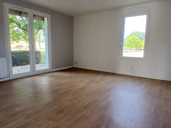 Appartement Mesvres 4 pièces - 621.98€