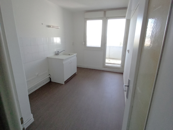 Appartement Montceau-les-Mines 3 pièces - 515.02€