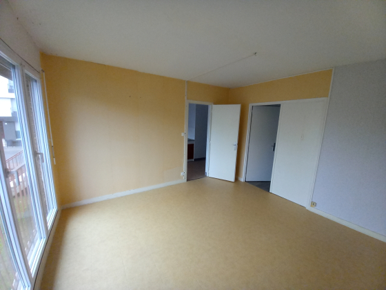 Appartement Montceau-les-Mines 3 pièces - 548.02€