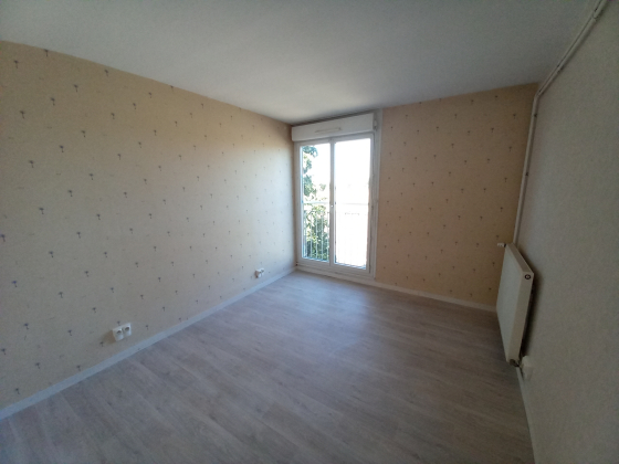 Appartement Montceau-les-Mines 4 pièces - 445.24€