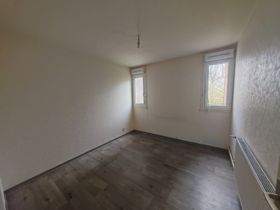 Appartement Montceau-les-Mines 3 pièces - 378.26€
