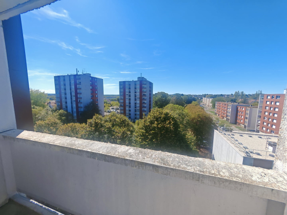 Appartement Montceau-les-Mines 3 pièces - 545.7€