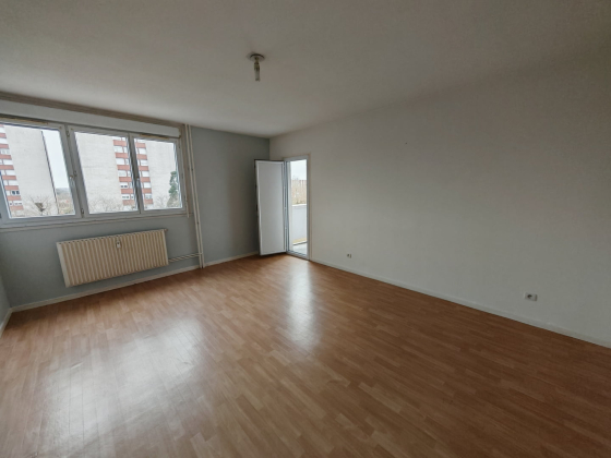 Appartement Montceau-les-Mines 3 pièces - 555.41€