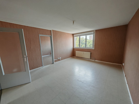 Appartement Montceau-les-Mines 2 pièces - 413.63€