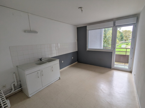 Appartement Montceau-les-Mines 3 pièces - 525.85€
