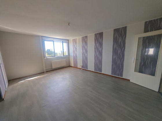 Appartement Montceau-les-Mines 4 pièces - 565.96€