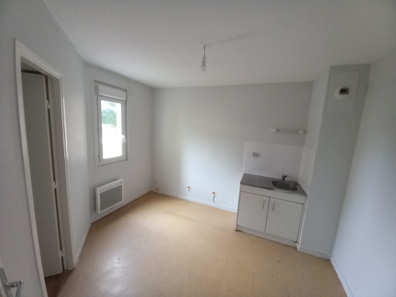 Appartement Montceau-les-Mines 2 pièces - 413.35€