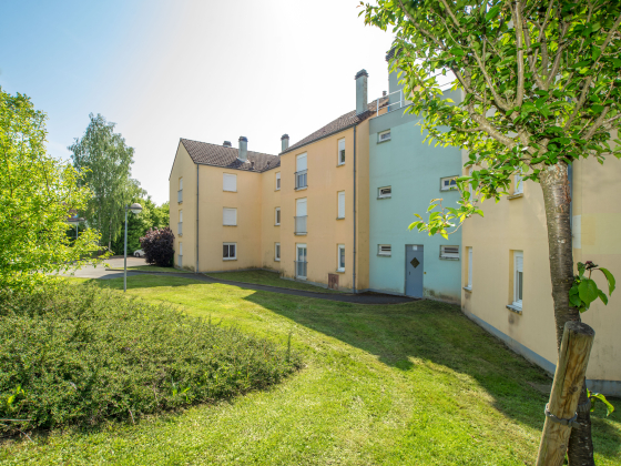 Appartement Montceau-les-Mines 2 pièces - 413.35€